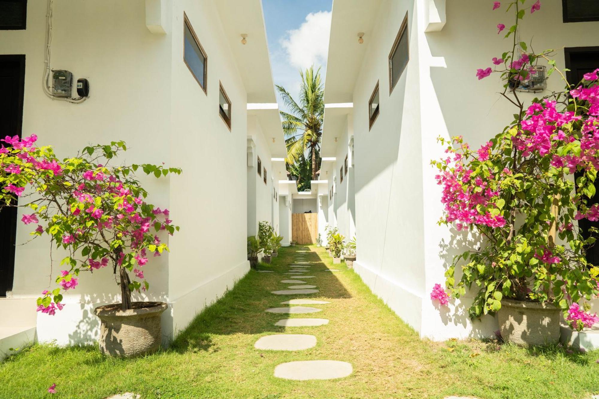 Susurro Villas Kuta  外观 照片